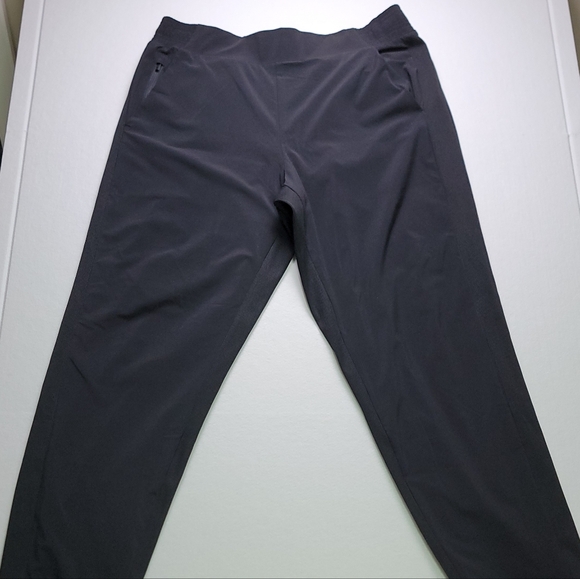 Athleta Pants - Athleta Brooklyn Women’s 12 Black Fleece Lined Jogger Sweatpants Zip Pockets